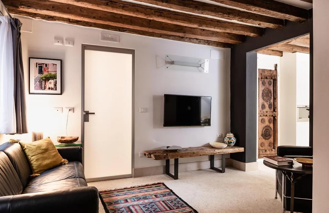 Venice Boutique House-1